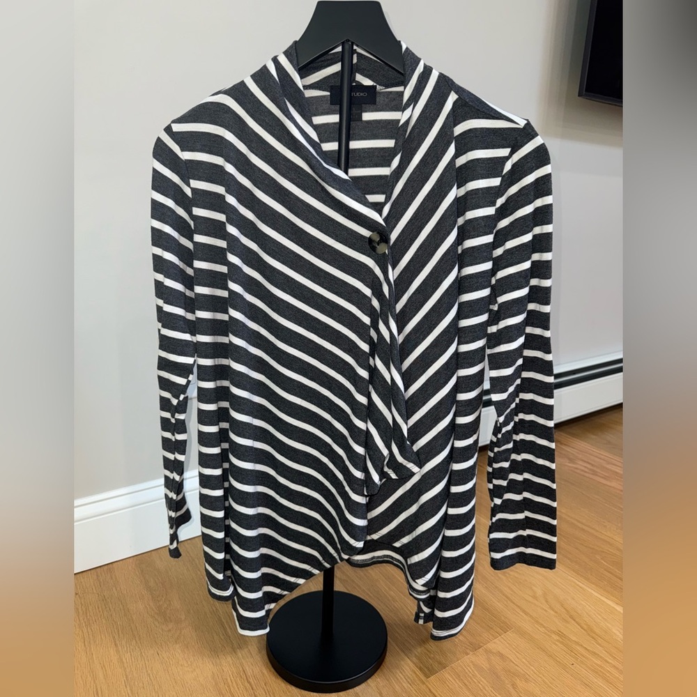 Stripped long sleeve